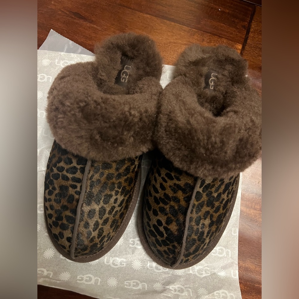 NEW WOMENS 7 BURNT CEDAR UGG SCUFFETTE CASPIAN SHEEPSKIN SLIPPERS